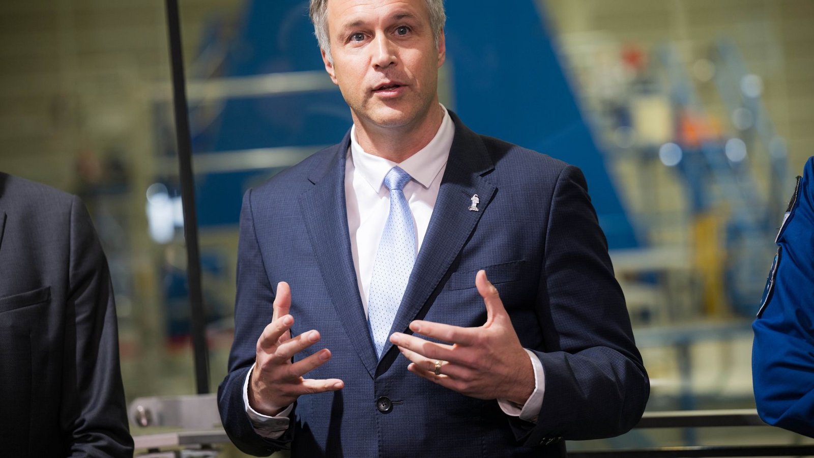 Daniel Neuenschwander, Direktor für bemannte und robotergestützte Raumfahrt bei der Esa, hat eine europäische Forschungsstation auf dem Mond im Blick. (Archivbild)Foto: Sina Schuldt/dpa