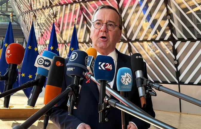 Der deutsche Verteidigungsminister Boris Pistorius plädiert für weitere Sanktionen der EU gegen Russland.<span class='image-autor'>Foto: Ansgar Haase/dpa</span>