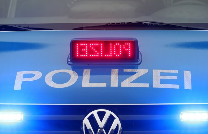 Die Polizei ermittelt zum Unfallhergang. (Symbolbild)<span class='image-autor'>Foto: dpa</span>
