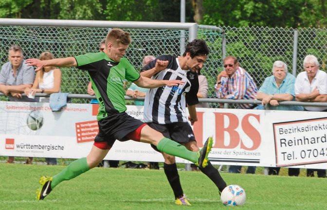 Cihat Aytac (rechts) und der TSV Enzweihingen wollen sich dagegen stemmen, beim TSV Nussdorf erneut unter die Räder zu kommen. Foto: Nachreiner