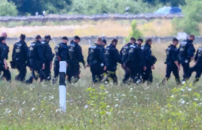 Sollte sich herausstellen, dass die Ereignisse am Flughafen Halle/Leipzig mit Moskau in Verbindung stehen, reichen die üblichen diplomatischen Mittel der Bundesregierung nicht mehr auf<span class='image-autor'>Hendrik Schmidt/dpa</span>