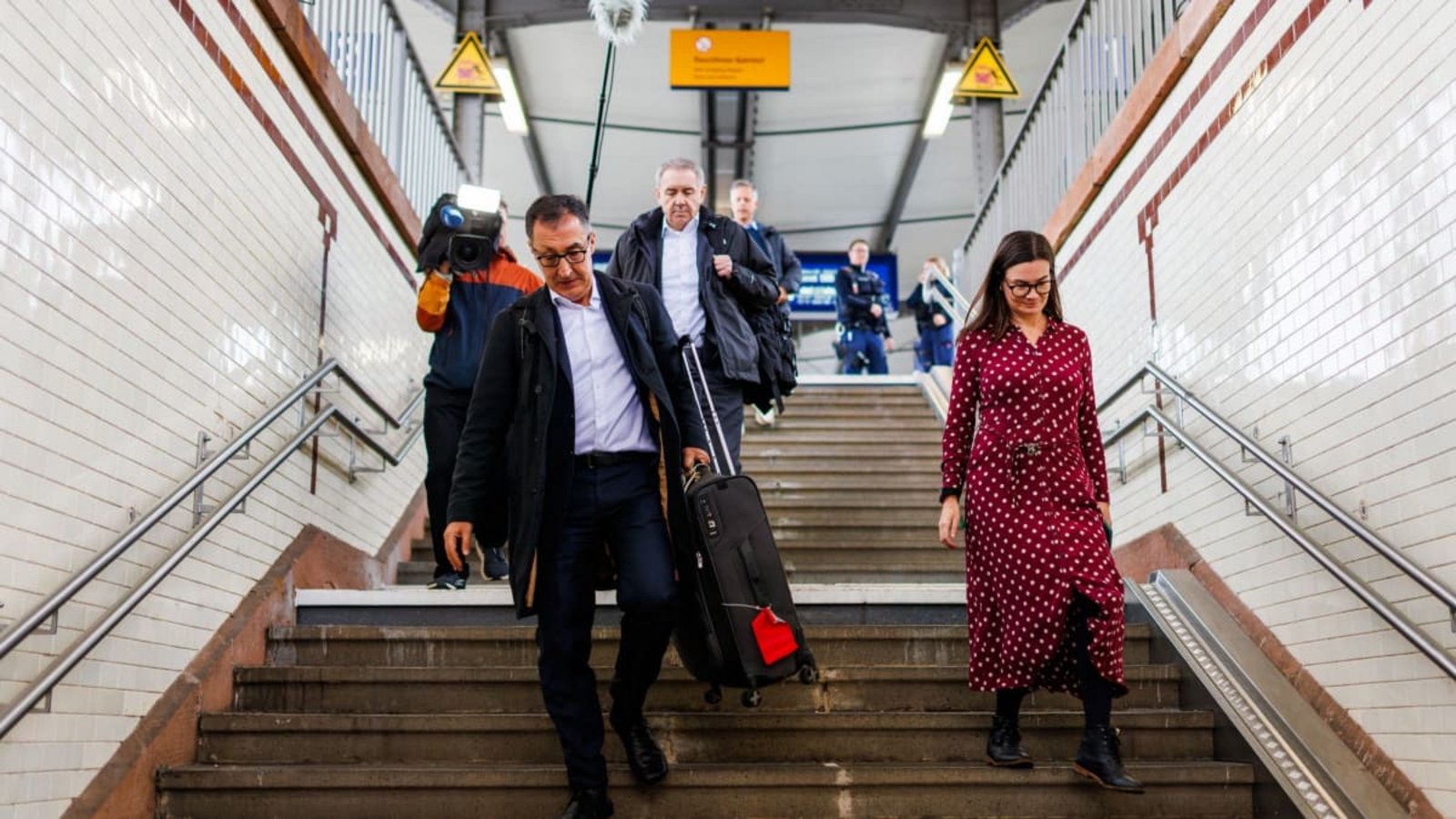 Der Abstecher nach Offenburg zum Landesparteitag dürfte Cem Özdemir im Gedächtnis bleiben. Hinterher hat er Ärger im Gepäck.Philipp von Ditfurth/dpa Der Abstecher nach Offenburg zum Landesparteitag dürfte Cem Özdemir im Gedächtnis bleiben. Hinterher hat er Ärger im Gepäck.Philipp von Ditfurth/dpa