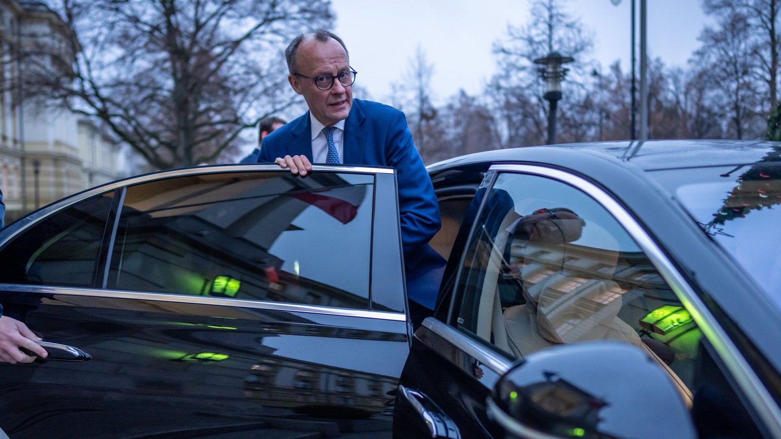 Unions-Kanzlerkandidat Friedrich Merz traf sich am Mittwochabend mit Frankreichs Staatschef Emmanuel Macron in Paris. (Archivfoto)Foto: dpa/Michael Kappeler Unions-Kanzlerkandidat Friedrich Merz traf sich am Mittwochabend mit Frankreichs Staatschef Emmanuel Macron in Paris. (Archivfoto)Foto: dpa/Michael Kappeler