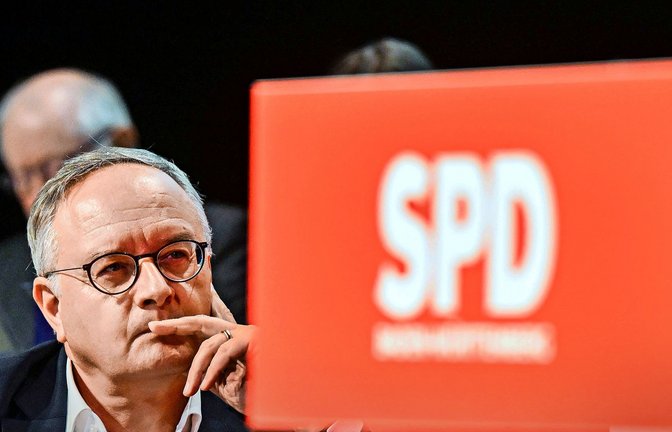 SPD-Fraktionschef Andreas Stoch startet mit einem neuen Vorschlag zum Bürokratieabbau in den Endspurt nach der Sommerpause. (Archivbild)<span class='image-autor'>Foto: Uli Deck/dpa</span>