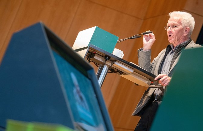 Winfried Kretschmann (Grüne) warb am Samstag für die Kompromisse, die die Länder vergangene Woche ausgehandelt hatten.<span class='image-autor'>Foto: dpa/Stefan Puchner</span>