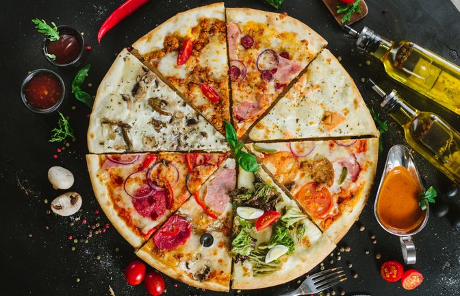 Pizzabeläge können so verschieden sein.<span class='image-autor'>Foto: Bolyuk Studio / shutterstock.com</span>