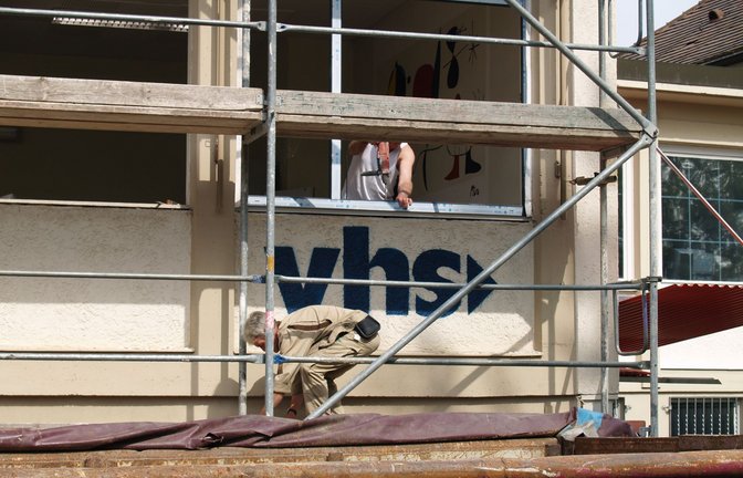 Großbaustelle Volkshochschule: Wie es weitergehen soll im Land, darüber wird viel diskutiert.<span class='image-autor'>Foto: Rüdiger /Ott</span>