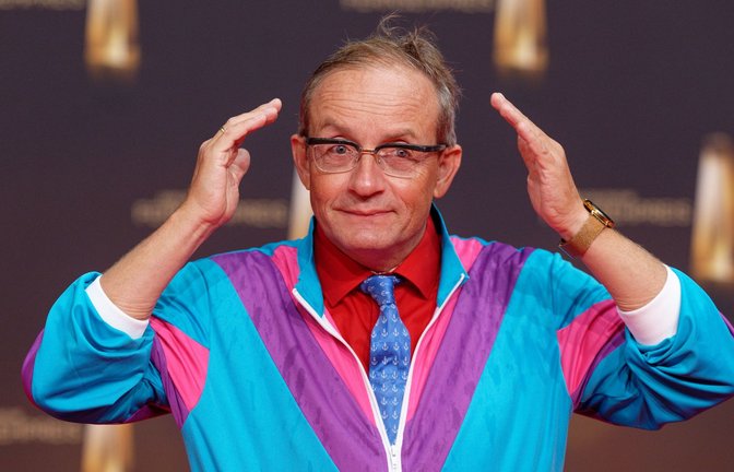 Der Komiker Wigald Boningbei der Verleihung vom Deutschen Fernsehpreis 2022 in Köln.<span class='image-autor'>Foto: Henning Kaiser/dpa</span>
