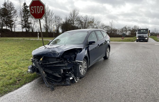 Der Unfall ereignete sich auf der B10 nahe Illingen.<span class='image-autor'>Foto: SDMG/SDMG / Schulz</span>