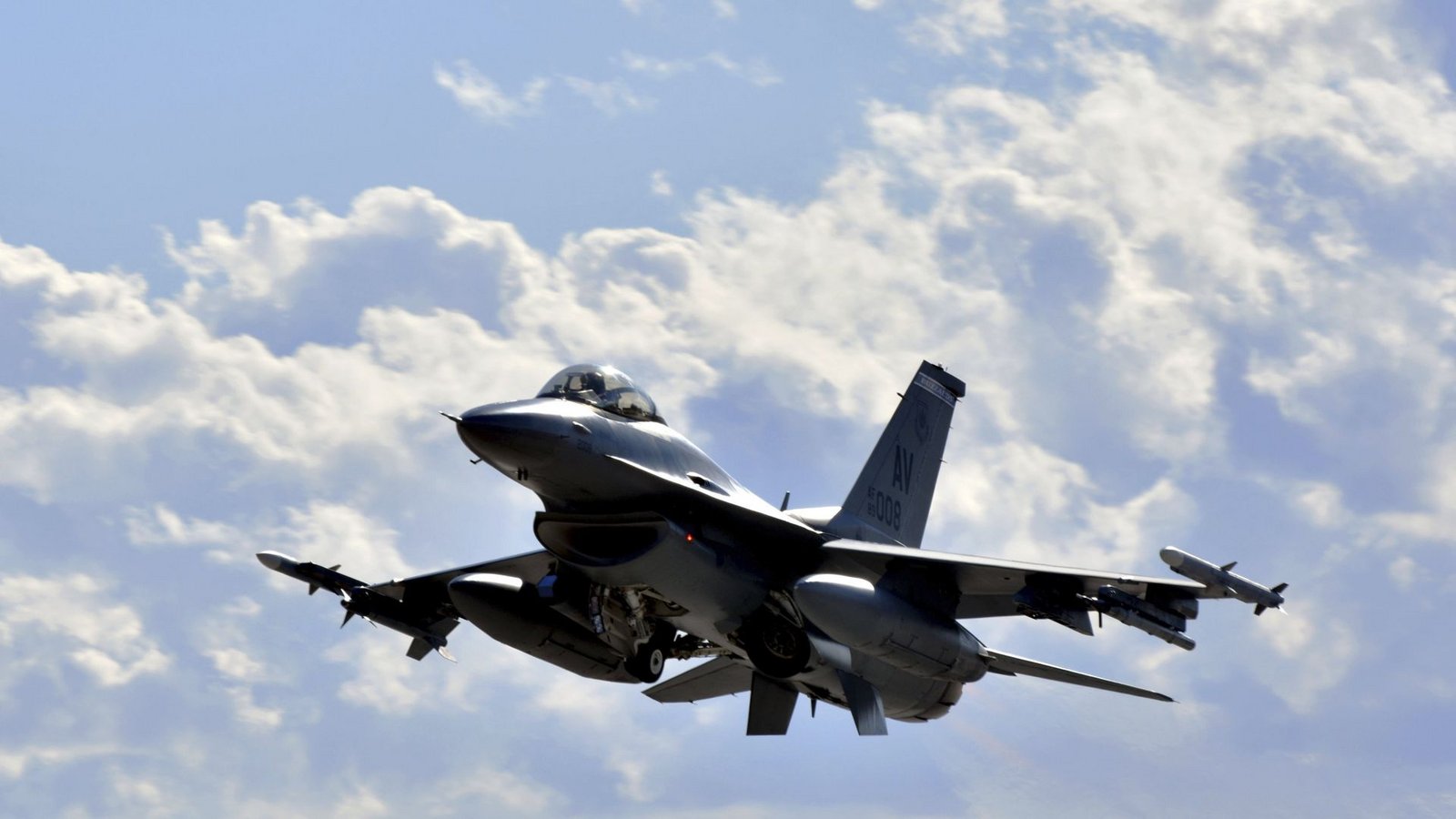 Die F-16-Kampfjets werden in den USA hergestellt. (Archivbild)Foto: dpa/Staff Sgt. Heather Ley