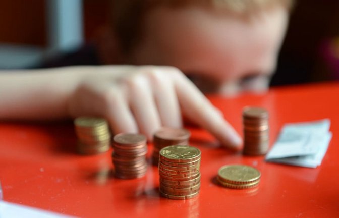 Einige Kinder werden vom Staat gefördert, andere nicht. Offenbar reicht das Geld nicht für alle Jahrgänge.<span class='image-autor'>dpa-Zentralbild</span>