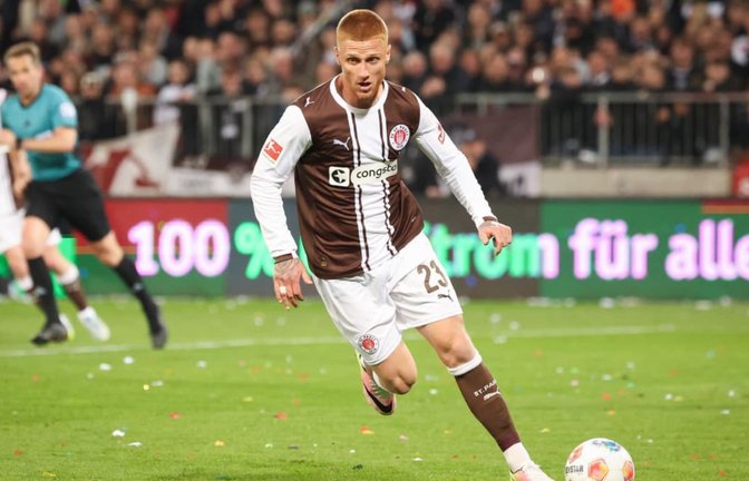 Wo werden heute Fußballspiele live übertragen?<span class='image-autor'>Christian Charisius/dpa</span>