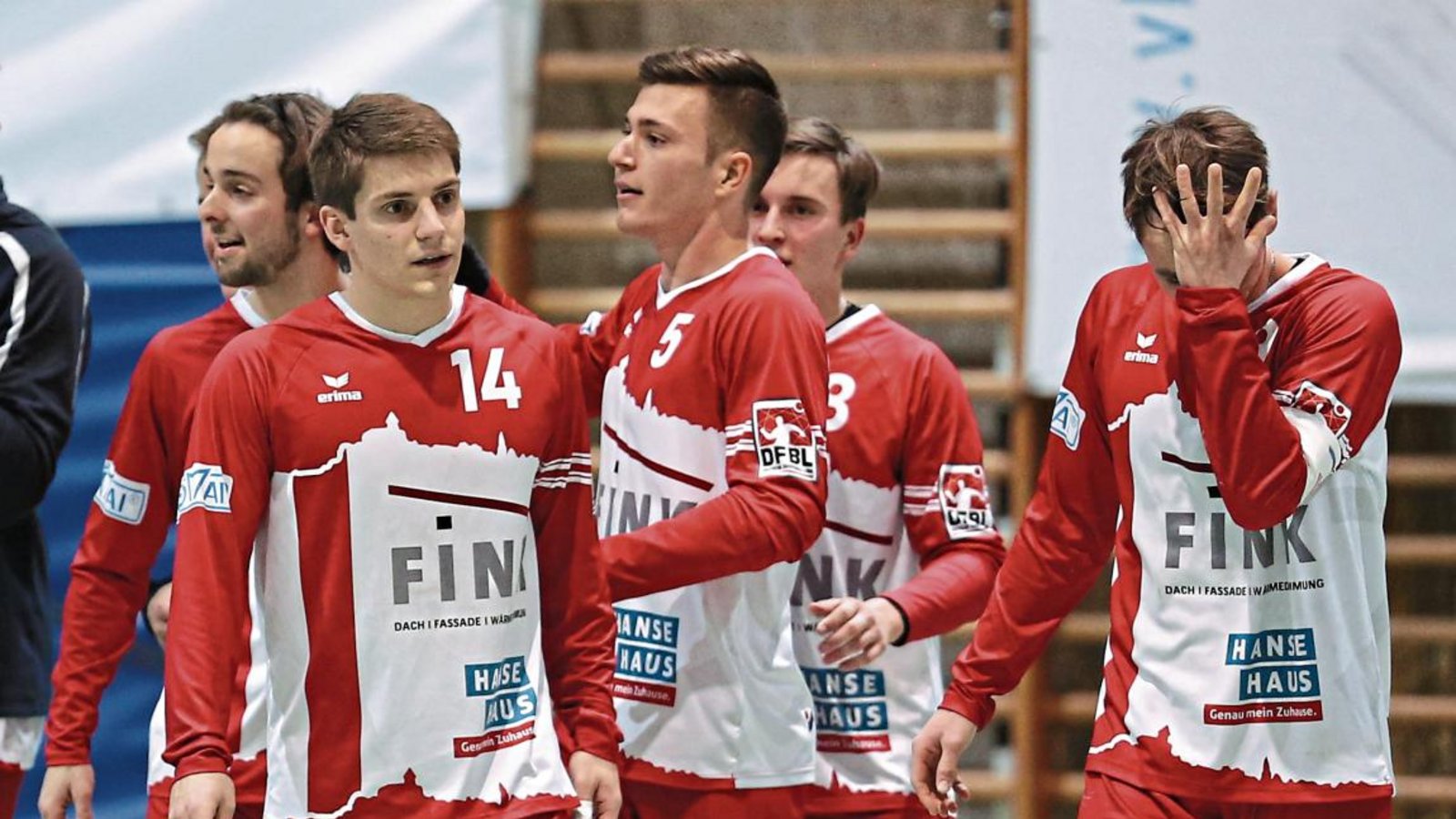 Top gespielt, aber um einen Punkt verloren (von rechts): Jaro, Jacob und Johannes Jungclaussen, Jakob Kilpper und Max Winkler. Foto: Archiv/Küppers Top gespielt, aber um einen Punkt verloren (von rechts): Jaro, Jacob und Johannes Jungclaussen, Jakob Kilpper und Max Winkler. Foto: Archiv/Küppers
