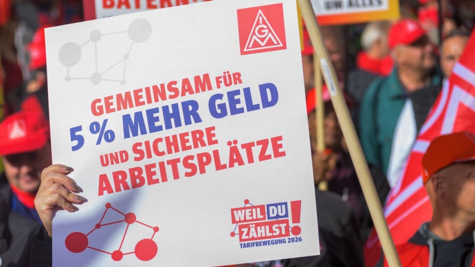 Einerseits deutlich mehr Geld - andererseits mehr Sicherheit für die Jobs. Das ist das Wunschziel der IG Metall.René Chlopotowski/dpa Einerseits deutlich mehr Geld - andererseits mehr Sicherheit für die Jobs. Das ist das Wunschziel der IG Metall.René Chlopotowski/dpa
