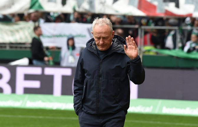Christian Streich: Auf dem Rasen von Erfolg gekrönt, aber auch als Persönlichkeit neben dem Platz hoch angesehen.<span class='image-autor'>Foto: dpa/Carmen Jaspersen</span>