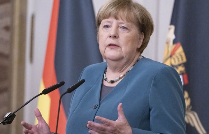 Angela Merkel bei einer Ehrung im Neuen Schloss in Stuttgart.<span class='image-autor'>Foto: Marijan Murat/dpa</span>