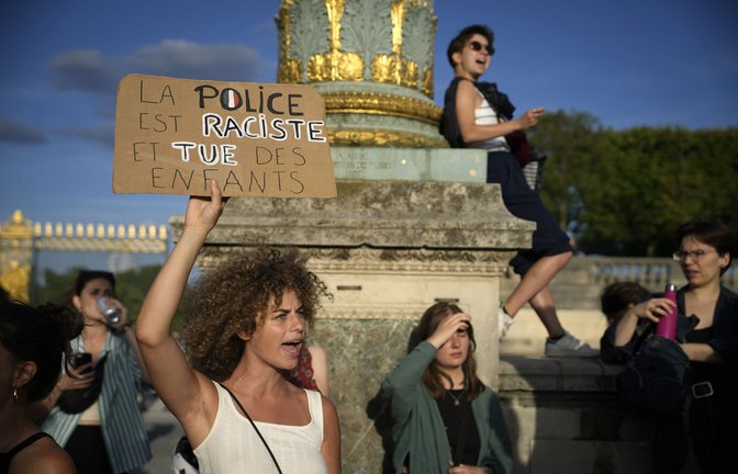 Am Samstag sind in Frankreich landesweit wie schon im Juni Tausende gegen Polizeigewalt auf die Straße gegangen.<span class='image-autor'>Foto: dpa/Lewis Joly</span>