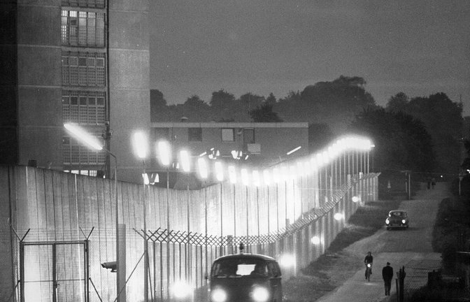 Im Mai 1975 begann in Stuttgart-Stammheim der Prozess gegen die erste RAF-Generation.<span class='image-autor'>Foto: AP FILES/ </span>
