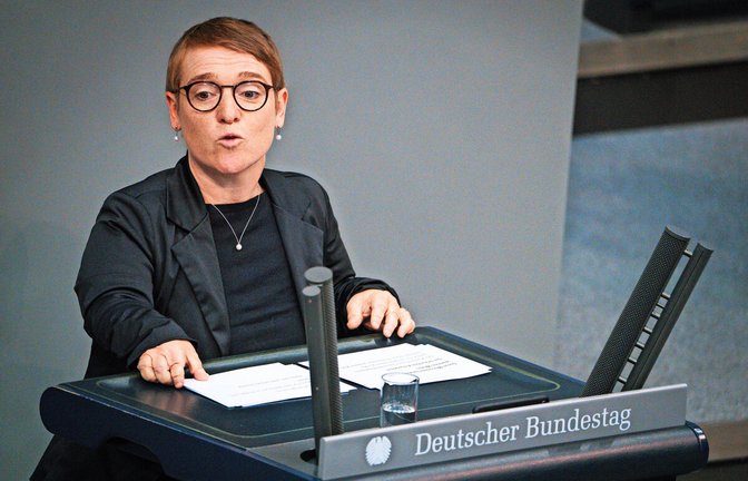 Simone Fischer (Grüne) bei ihrer ersten Rede im Bundestag<span class='image-autor'>Foto: imago/Political-Moments</span>