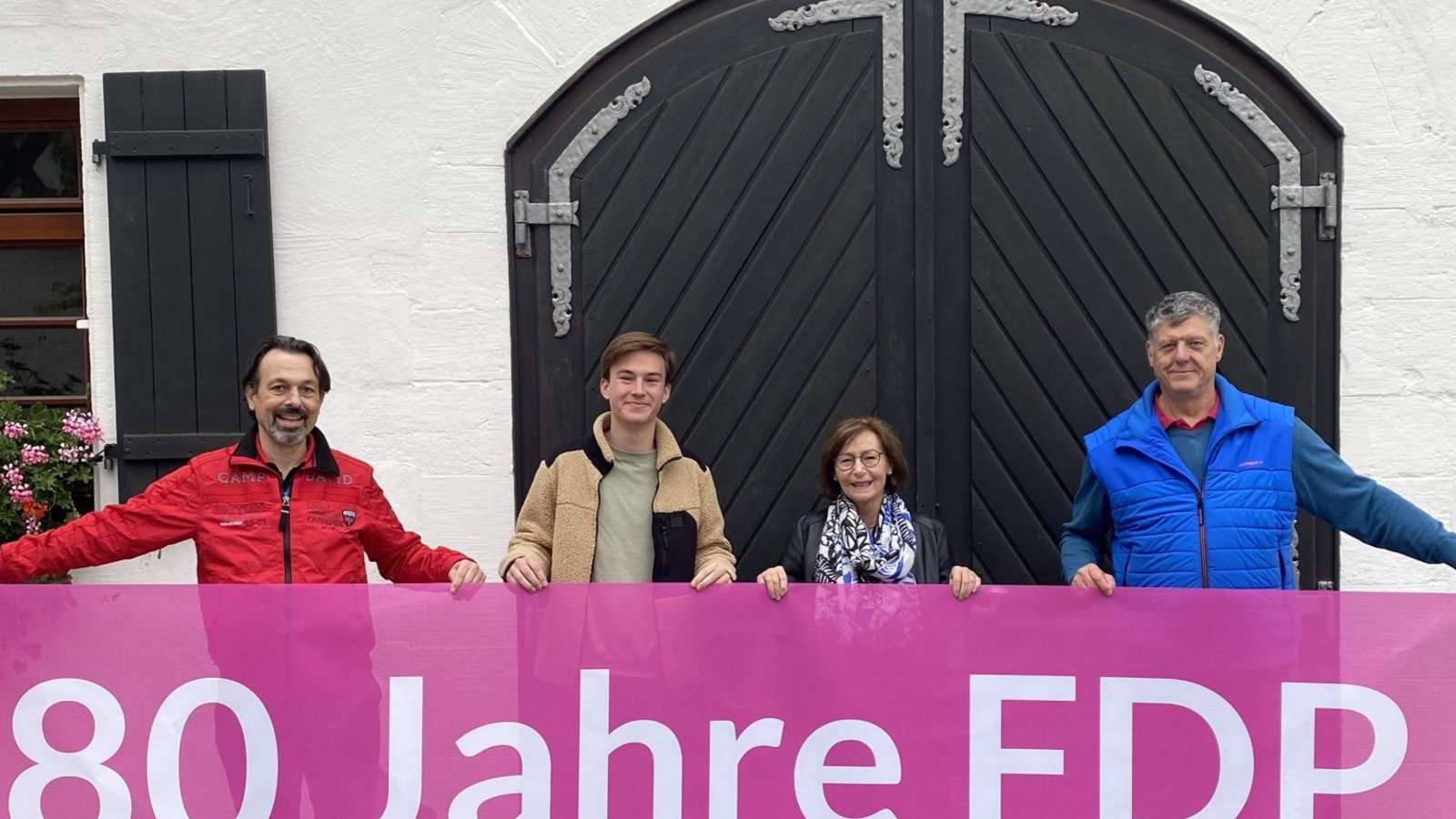 Von links: Michael Hannig, Jon Buchmüller, Dagmar Holzberg, Roland Zitzmann Foto: p Von links: Michael Hannig, Jon Buchmüller, Dagmar Holzberg, Roland Zitzmann Foto: p