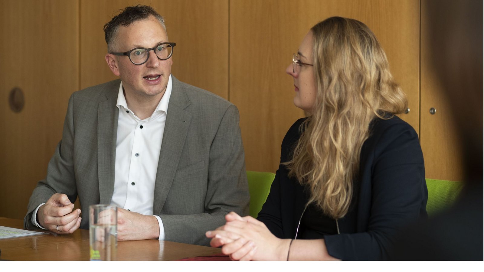 Landtagsfraktionschef Andreas Schwarz (Grüne) und Bundestagsfraktionschefin Katharina Dröge (Grüne) im InterviewFoto: Lichtgut/Leif Piechowski Landtagsfraktionschef Andreas Schwarz (Grüne) und Bundestagsfraktionschefin Katharina Dröge (Grüne) im InterviewFoto: Lichtgut/Leif Piechowski