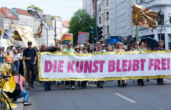 Für die Kunstfreiheit wurde in Berlin schon 2019 demonstriert. (Archivbild)<span class='image-autor'>Foto: Annette Riedl/dpa</span>