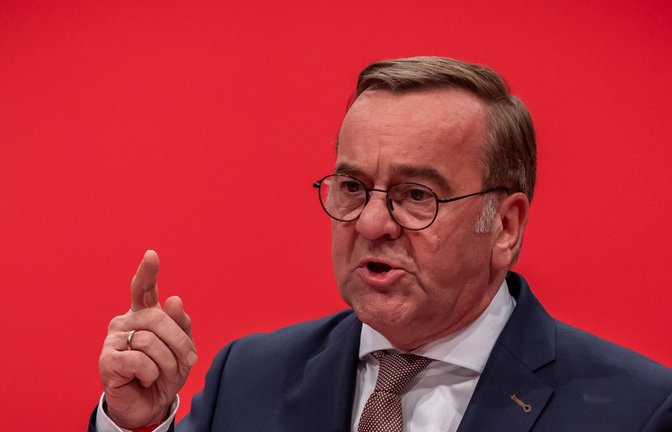 Der Bundesverteidigungsminister will den Gesetzentwurf für den vorerst freiwilligen Wehrdienst Ende August in das Bundeskabinett einbringen (Archivbild).<span class='image-autor'>Foto: Michael Kappeler/dpa</span>