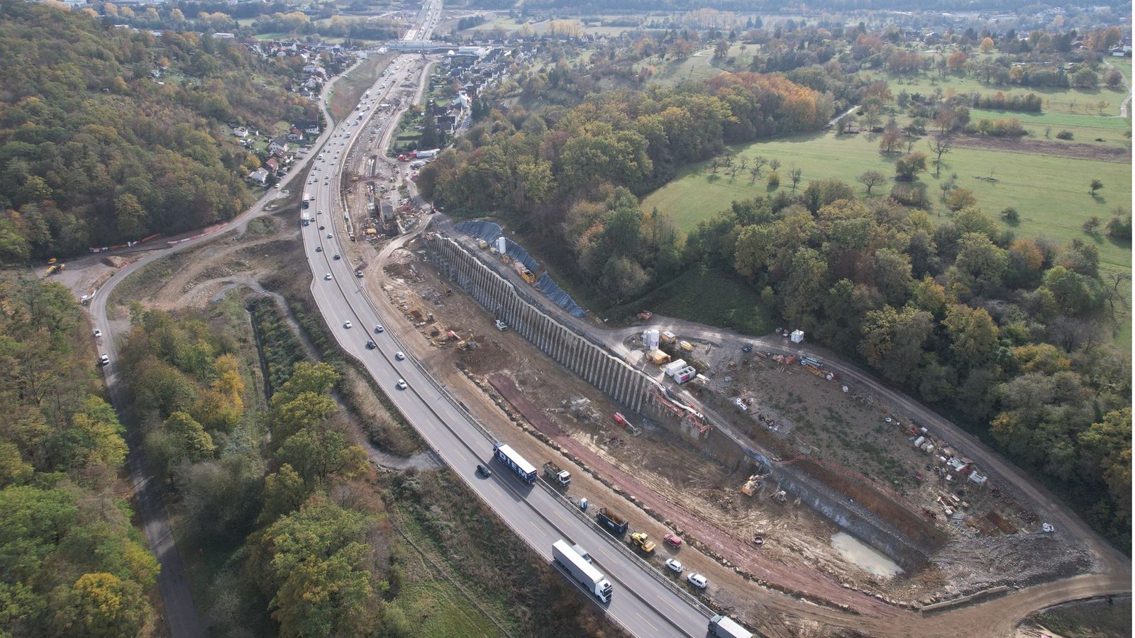 Wegen Bauarbeiten wird die A8 bei Pforzheim wird für drei Tage voll gesperrt.Foto: Autobahn GmbH Niederlassung Südwest Wegen Bauarbeiten wird die A8 bei Pforzheim wird für drei Tage voll gesperrt.Foto: Autobahn GmbH Niederlassung Südwest