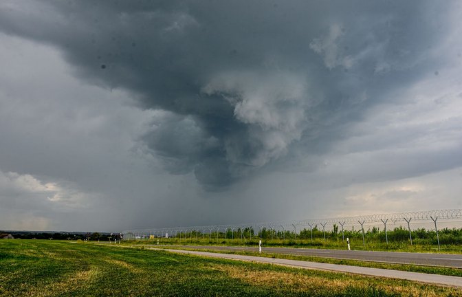Gewitter machten es am Wochenende mancherorts ungemütlich.<span class='image-autor'>Foto: Jason Tschepljakow/dpa</span>