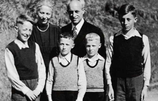 Die Familie von Pfarrer Däschler in Häfnerhaslach. Foto: p