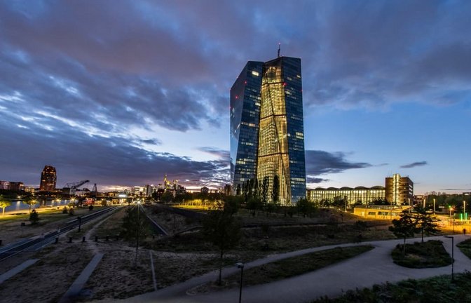 Die Unicredit bekommt für die Übernahme von Commerzbank-Anteilen nach eigenen Angaben grünes Licht von der EZB‑Bankenaufsicht (Symbolfoto).<span class='image-autor'>Andreas Arnold/dpa</span>