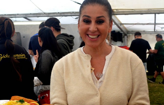 Fisch satt: Zander, Forelle und Scholle werden am Sonntag beim Fischerfest in Mühlhausen serviert – natürlich mit selbst gemachtem Kartoffelsalat. <span class='image-autor'>Fotos: Stahlfeld</span>