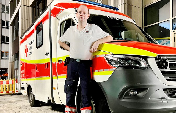 Ein Bild aus früheren Tagen: Daniel Kessler ist Rettungssanitäter – und jetzt über einen privaten Internet-Post gestolpert.<span class='image-autor'>Foto: Daniel Kessler</span>