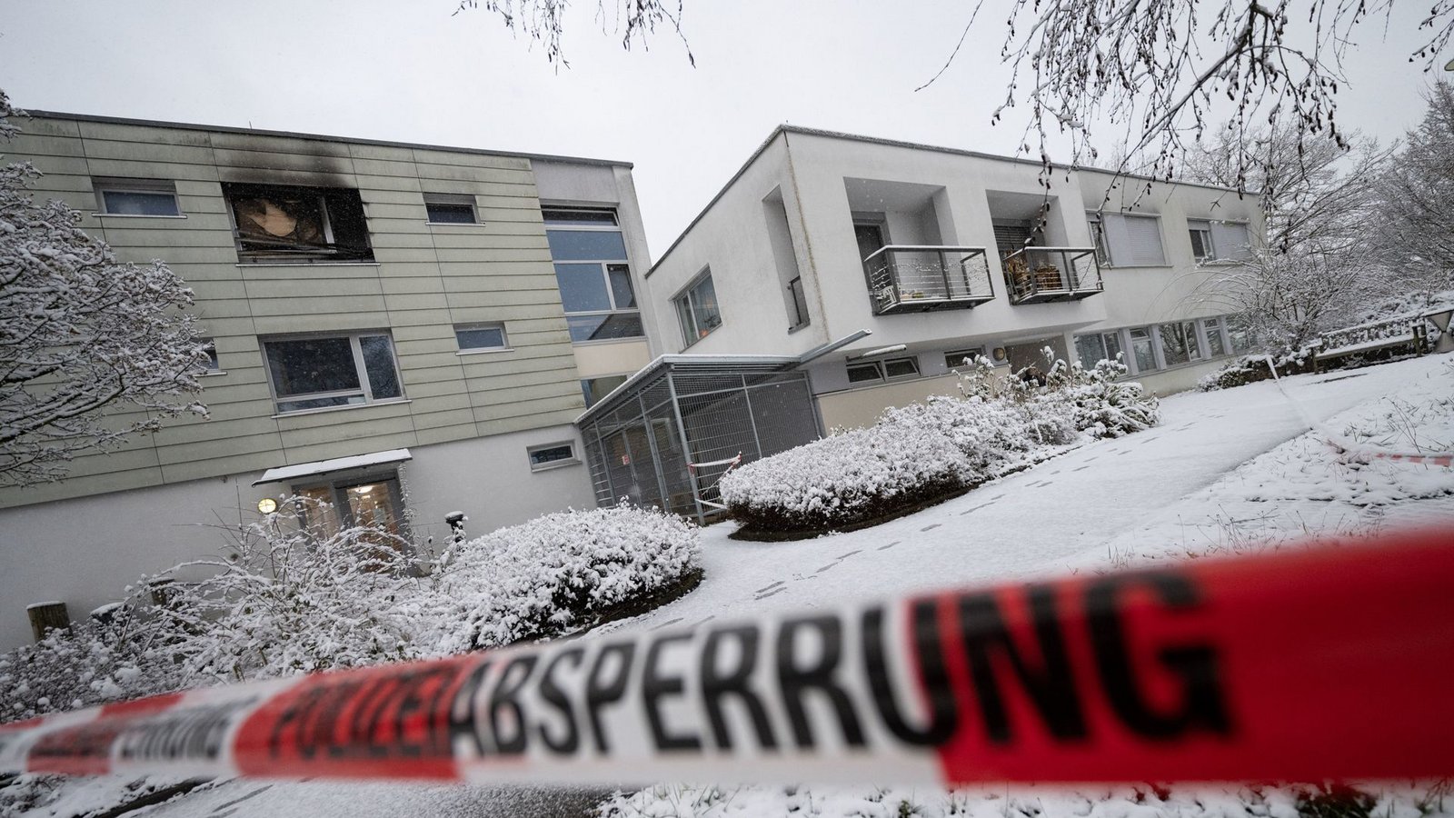Der Brand in Reutlingen stieß eine Debatte über die Sicherheit solcher Heime an.Foto: dpa/Christoph Schmidt