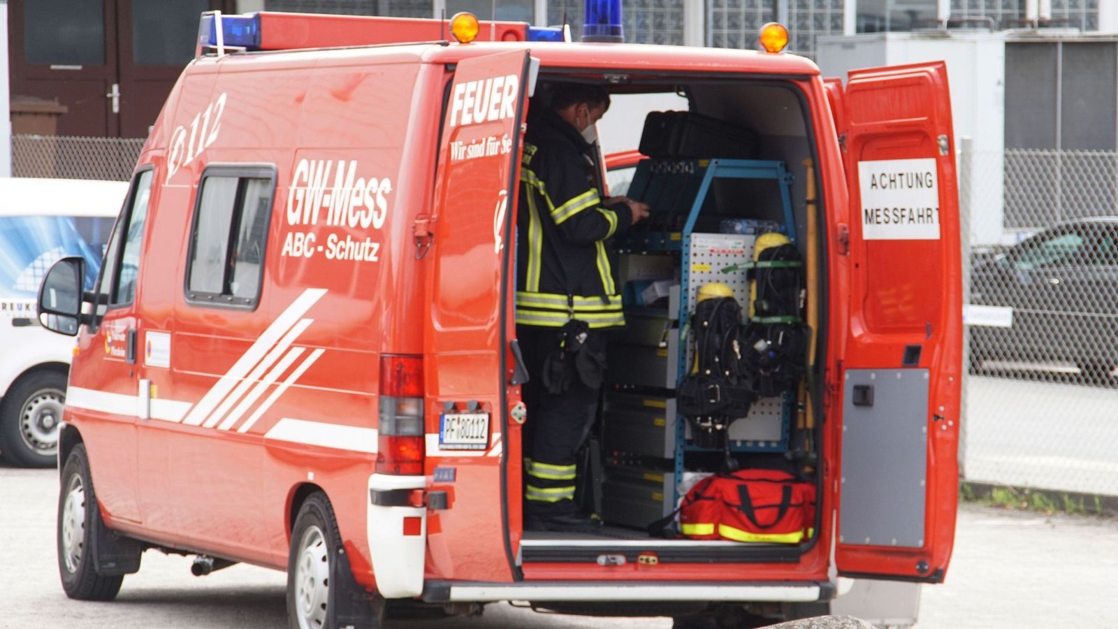 Die Rettungskräfte konnten alle Verletzten aus dem betroffenen Gebäude retten.Foto: SDMG/SDMG / Gress