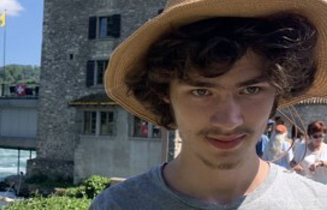 Dieser 17-Jährige wird seit Montagabend von seinen Eltern vermisst.<span class='image-autor'>Foto: Polizeipräsidium Stuttgart</span>