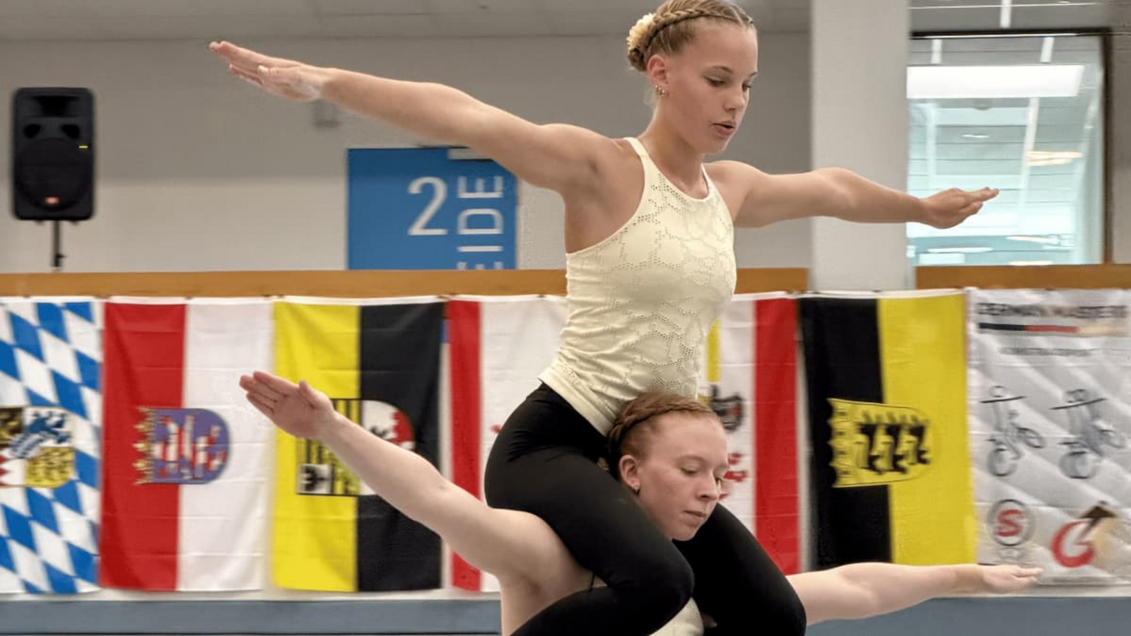 Das RKV-Duo Nena Lichy (oben) und Jessie Hasmüller auf Erfolgskurs.RKV Denkendorf