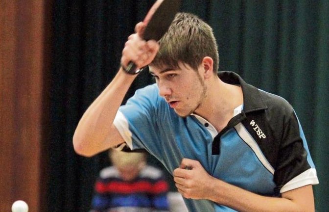 Laurin Zemmrich blieb beim TSV Ensingen II ohne Fehl und Tadel. Doch auch die drei Siege des Illinger Spitzenspielers verhinderten nicht die 6:9-Niederlage. Foto: Archiv/Bürkle