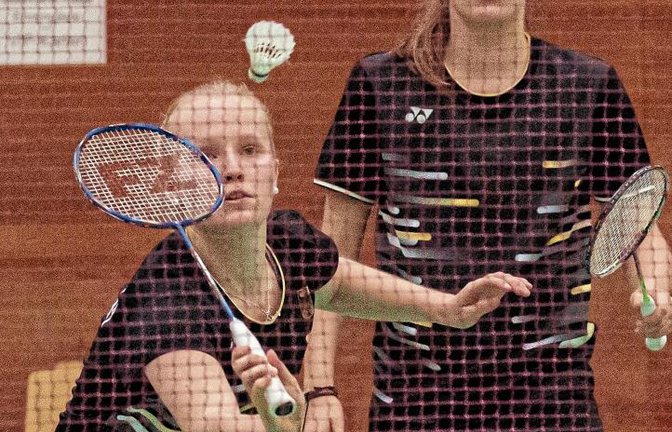 Mit Gefühl: Leona Michalski (links) und Mareike Bittner brachten Deutschland im Frauendoppel mit 1:0 gegen den amtierenden U-20-Europameister Frankreich in Führung. Foto: Pangerl