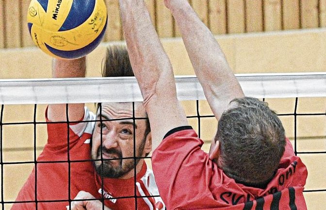 Marcel Voigt (links) greift mit der VSG Gündelbach auch in der neuen Saison in der Mixed-2/4-Staffel A Nord an. Foto: Leitner