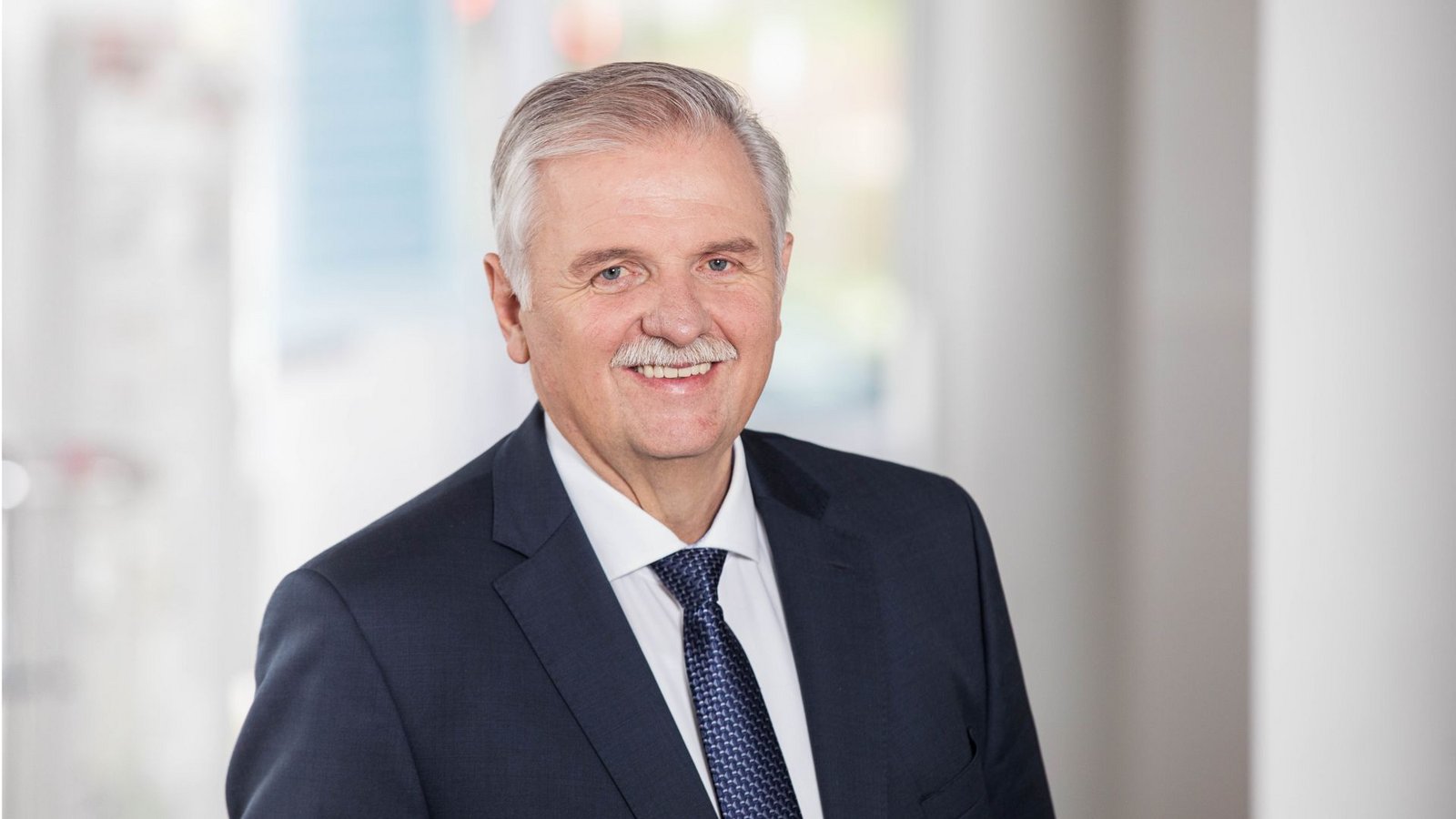 Hermann Hohl ist vor 33 Jahren zum Präsident des Württemberger Weinbauverbands gewählt worden.Foto: /Claudia Fy Hermann Hohl ist vor 33 Jahren zum Präsident des Württemberger Weinbauverbands gewählt worden.Foto: /Claudia Fy