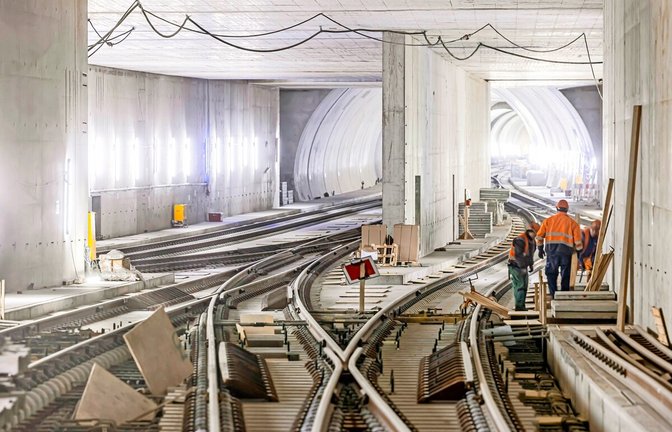 Der Tunnelbau beim Bahnprojekt Stuttgart 21 hielt manche Herausforderung bereit. Nun muss ein Teil des Fluchtwegekonzepts überarbeitet werden.<span class='image-autor'>Foto: Imago/Arnulf Hettrich</span>