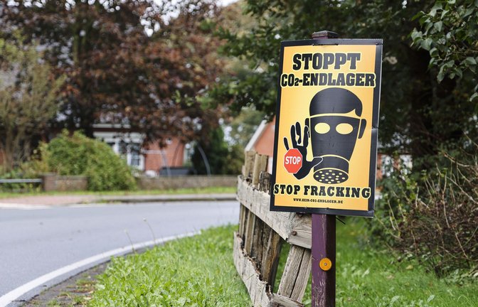 Viele Menschen blicken skeptisch auf die Lagerung von CO2.<span class='image-autor'>Foto: Frank Molter/dpa</span>