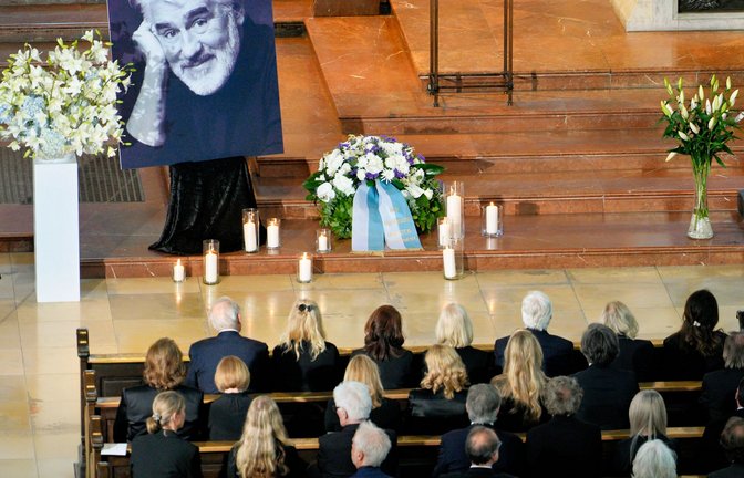 Die Trauerfeier fand in der Kirche St. Michael statt.<span class='image-autor'>Foto: Uwe Lein/dpa</span>