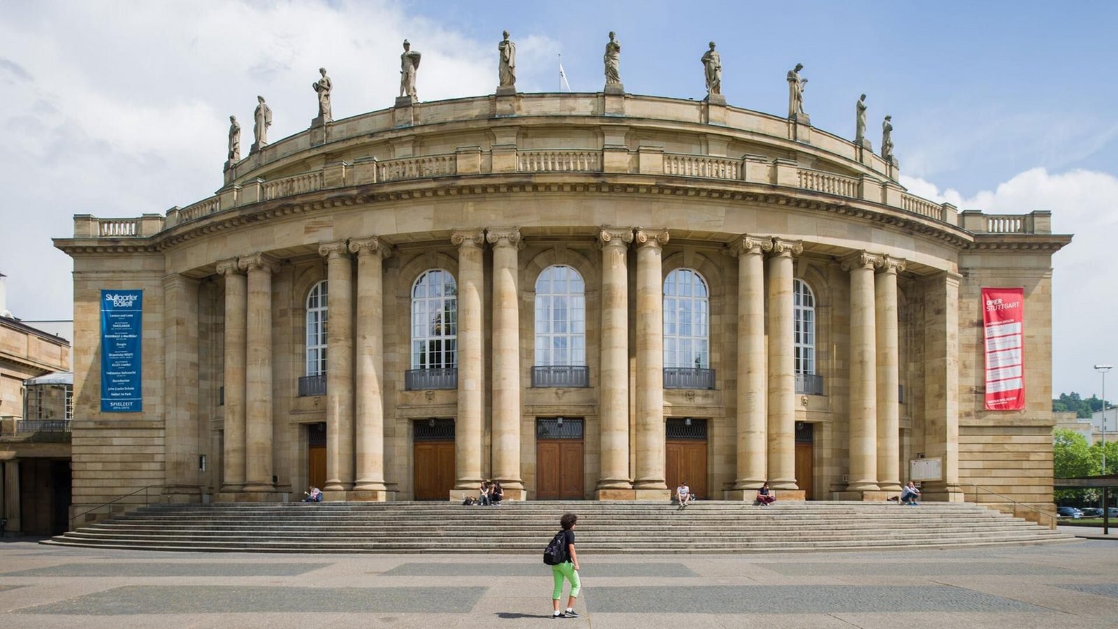 Der dringend sanierungsbedürftige Littmann-Bau ist Spielstätte für die Staatsoper Stuttgart mit dem Staatsorchester Stuttgart sowie für  das Stuttgarter BallettFoto: © dpa / picture alliance / Wolfram Kastl