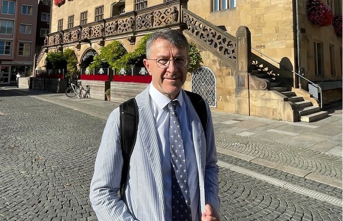 Dieter Hermann erforscht die gefühlte Sicherheit, zum Beispiel in Heilbronn – hier ein Bild vor dem Rathaus.<span class='image-autor'>Foto: StZN/Jan Georg Plavec</span>