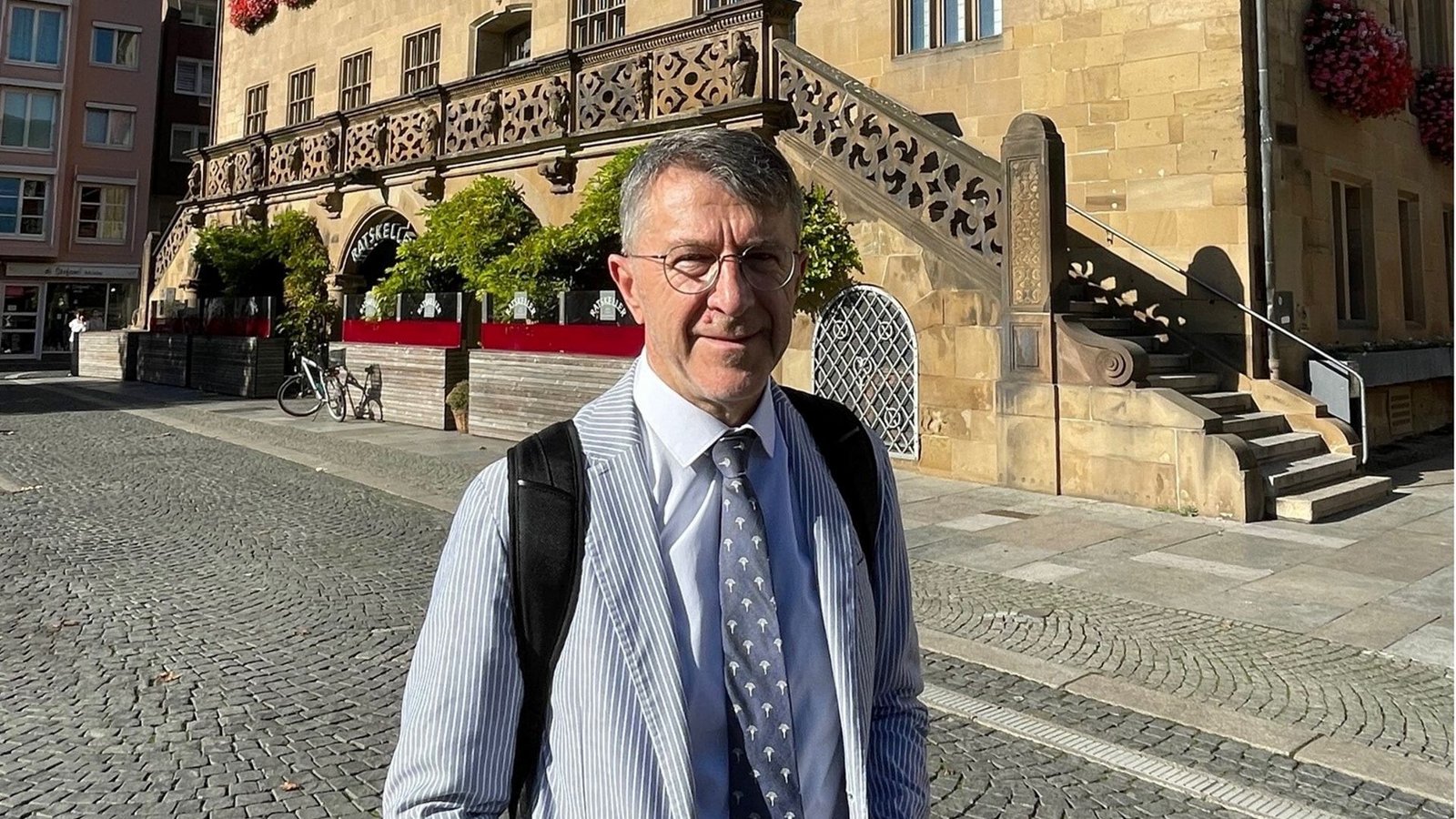 Dieter Hermann erforscht die gefühlte Sicherheit, zum Beispiel in Heilbronn – hier ein Bild vor dem Rathaus.Foto: StZN/Jan Georg Plavec Dieter Hermann erforscht die gefühlte Sicherheit, zum Beispiel in Heilbronn – hier ein Bild vor dem Rathaus.Foto: StZN/Jan Georg Plavec