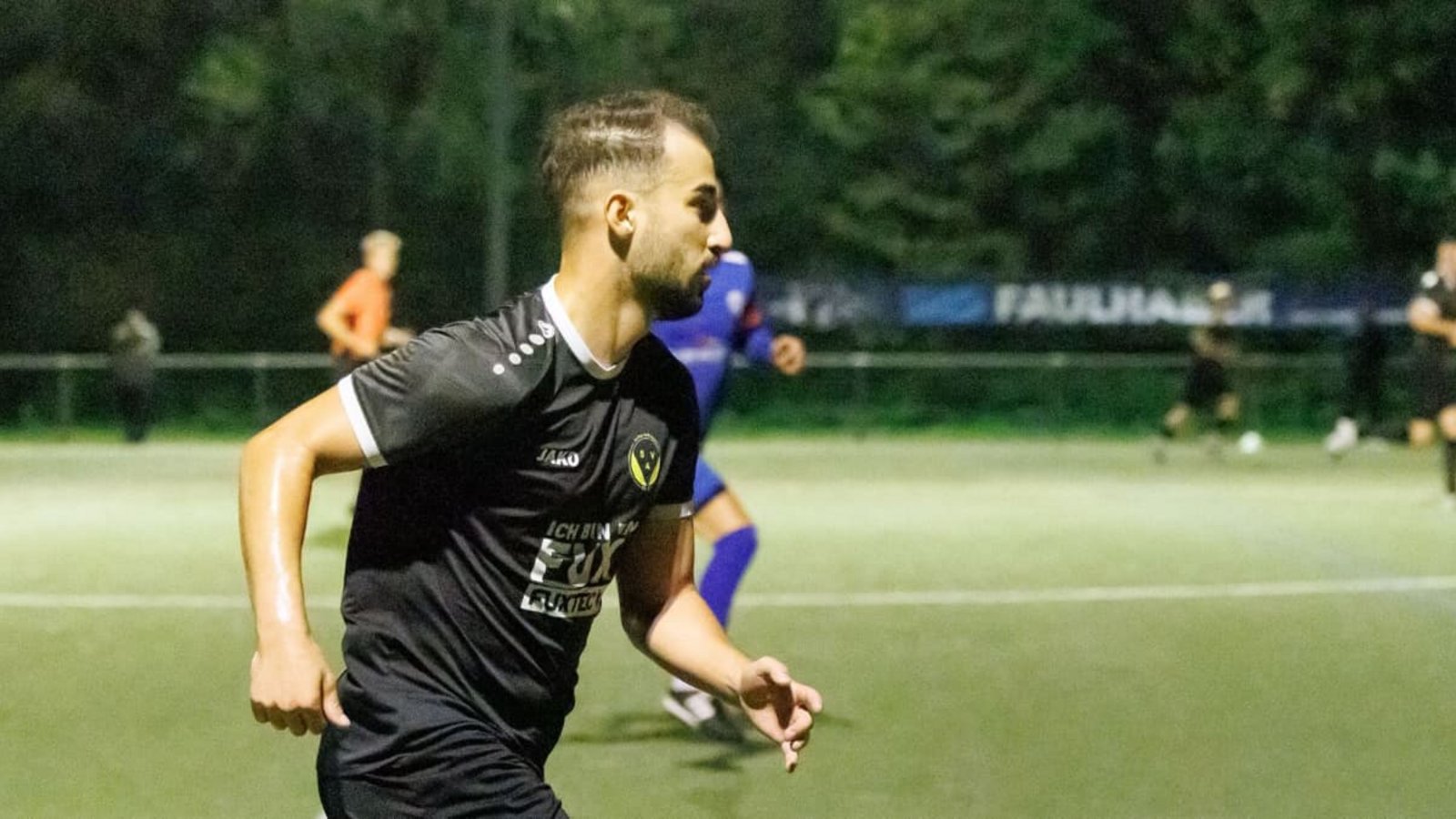 Archivfoto: Ömer Bozkurt und die SpVgg Aidlingen holen bei der SGM Gäufelden einen 0:4-Rückstand auf.Stefanie Schlecht/sts Archivfoto: Ömer Bozkurt und die SpVgg Aidlingen holen bei der SGM Gäufelden einen 0:4-Rückstand auf.Stefanie Schlecht/sts