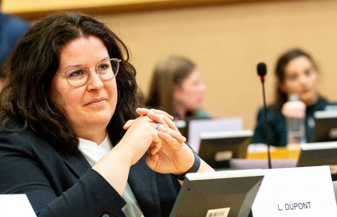 „Wer kein Bleiberecht hat, muss die Europäische Union wieder verlassen“, sagt die  CDU-Europaabgeordnete Lena Düpont.<span class='image-autor'>Foto: imago/Martin Bertrand</span>