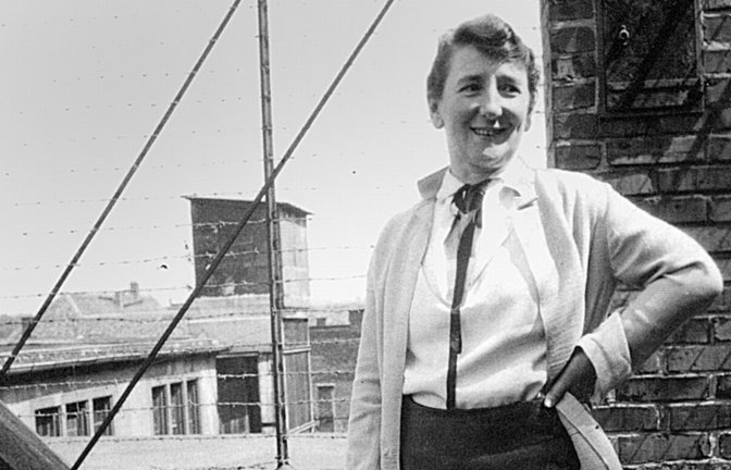 Sportlich, lässig, erfolgreich: Emmy Schoch hat nicht nur Kleider entworfen, in denen man sich frei bewegen kann, sondern auch Sportmode<span class='image-autor'>Foto: Badisches Landesmuseum</span>